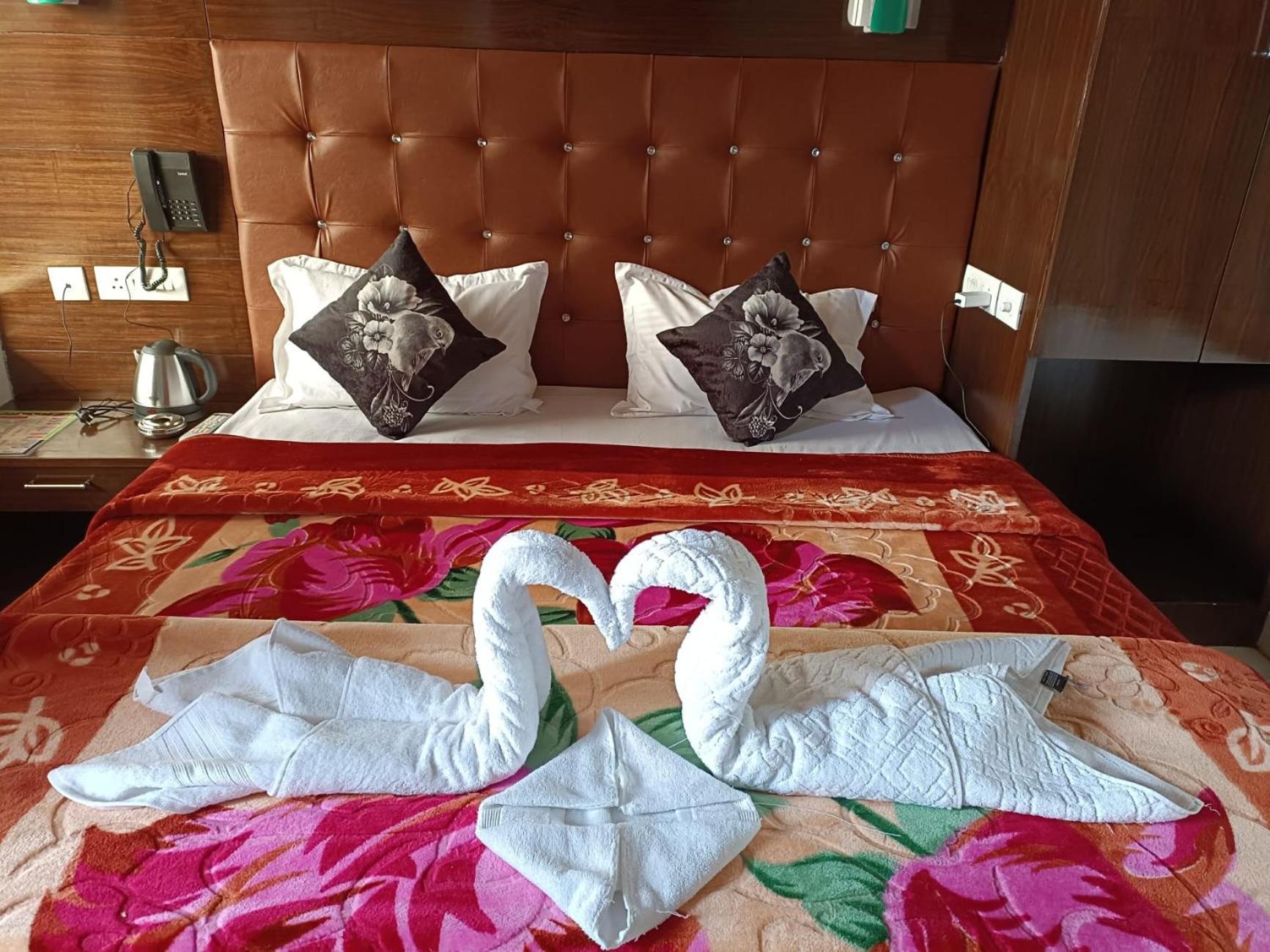Hotel 7 Heights Mussoorie Zewnętrze zdjęcie